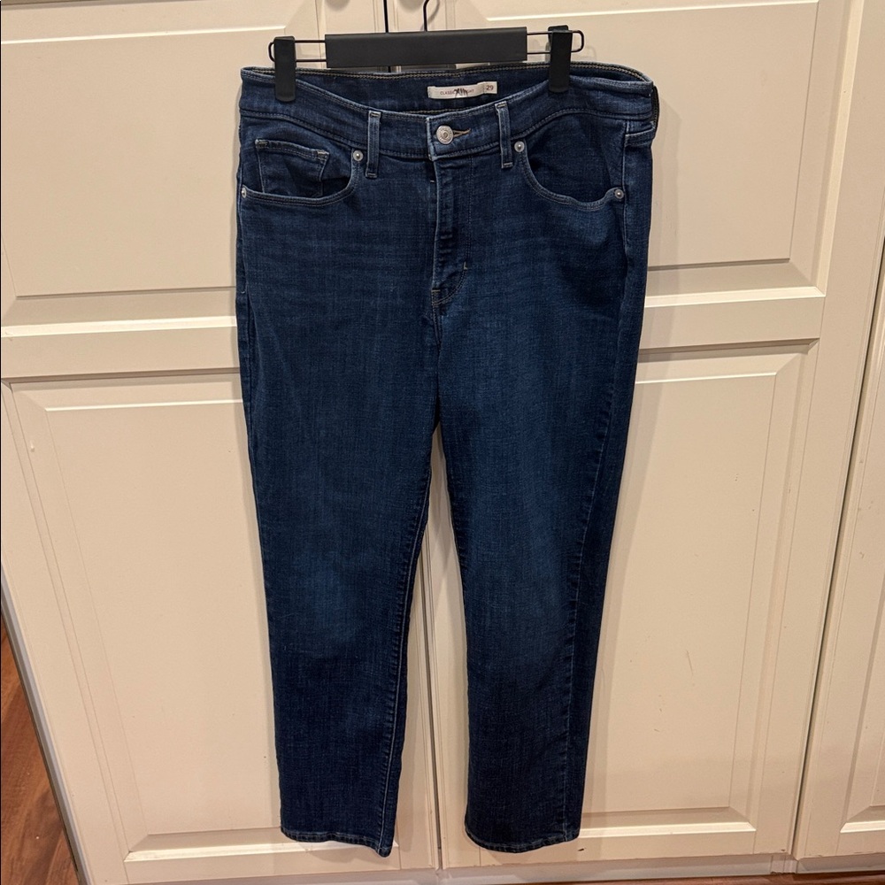 Levi’s Classic Straight Jeans